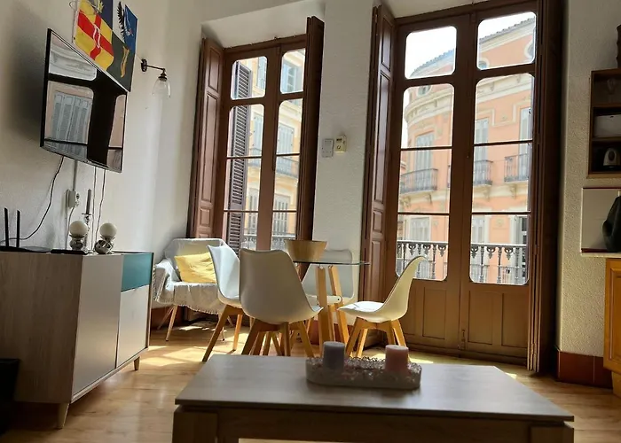 Macgregor Apartment